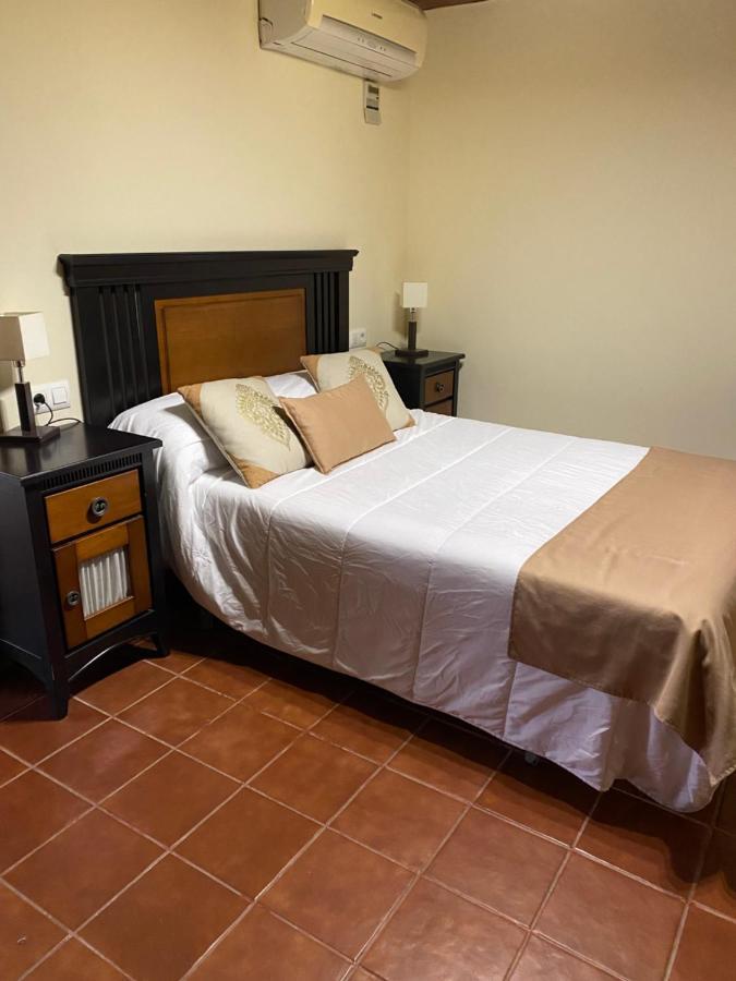 Cabeza del Buey Hotel Rural El Refugio De Los Templarios מראה חיצוני תמונה