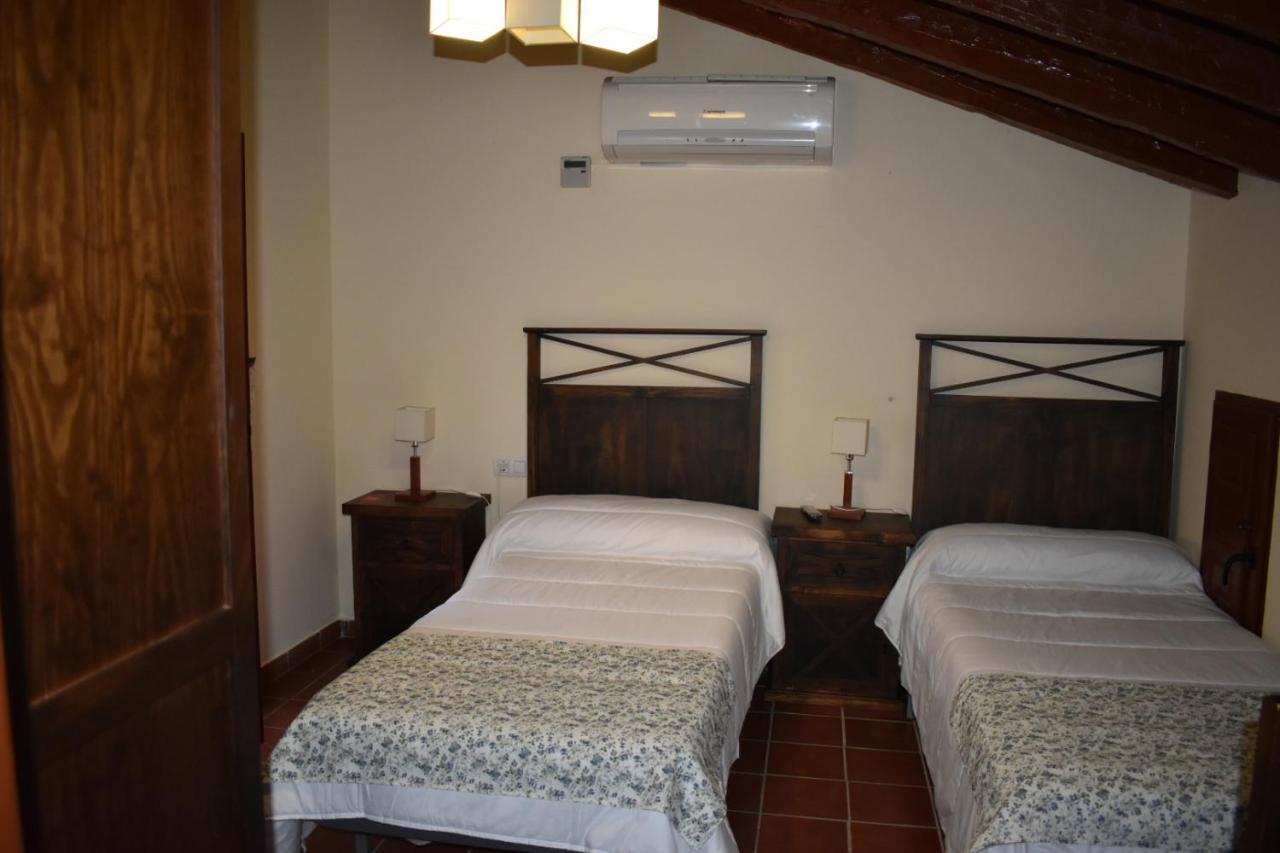 Cabeza del Buey Hotel Rural El Refugio De Los Templarios מראה חיצוני תמונה